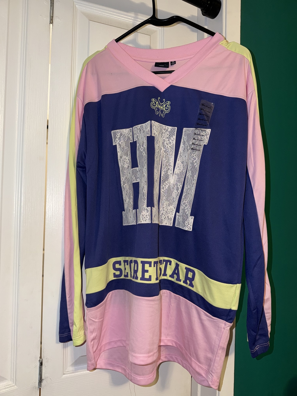 NEW Disney Hannah Montana Jersey